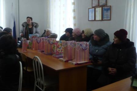 В канун 8 марта мужчины В канун 8 марта мужчины