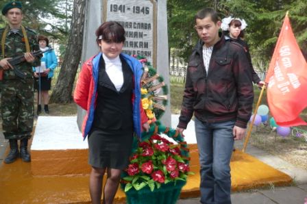 Никто не забыт! Ничто не забыто! Никто не забыт! Ничто не забыто!