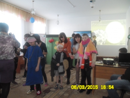 Женский день Женский день