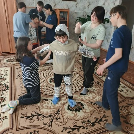 ���� ������������